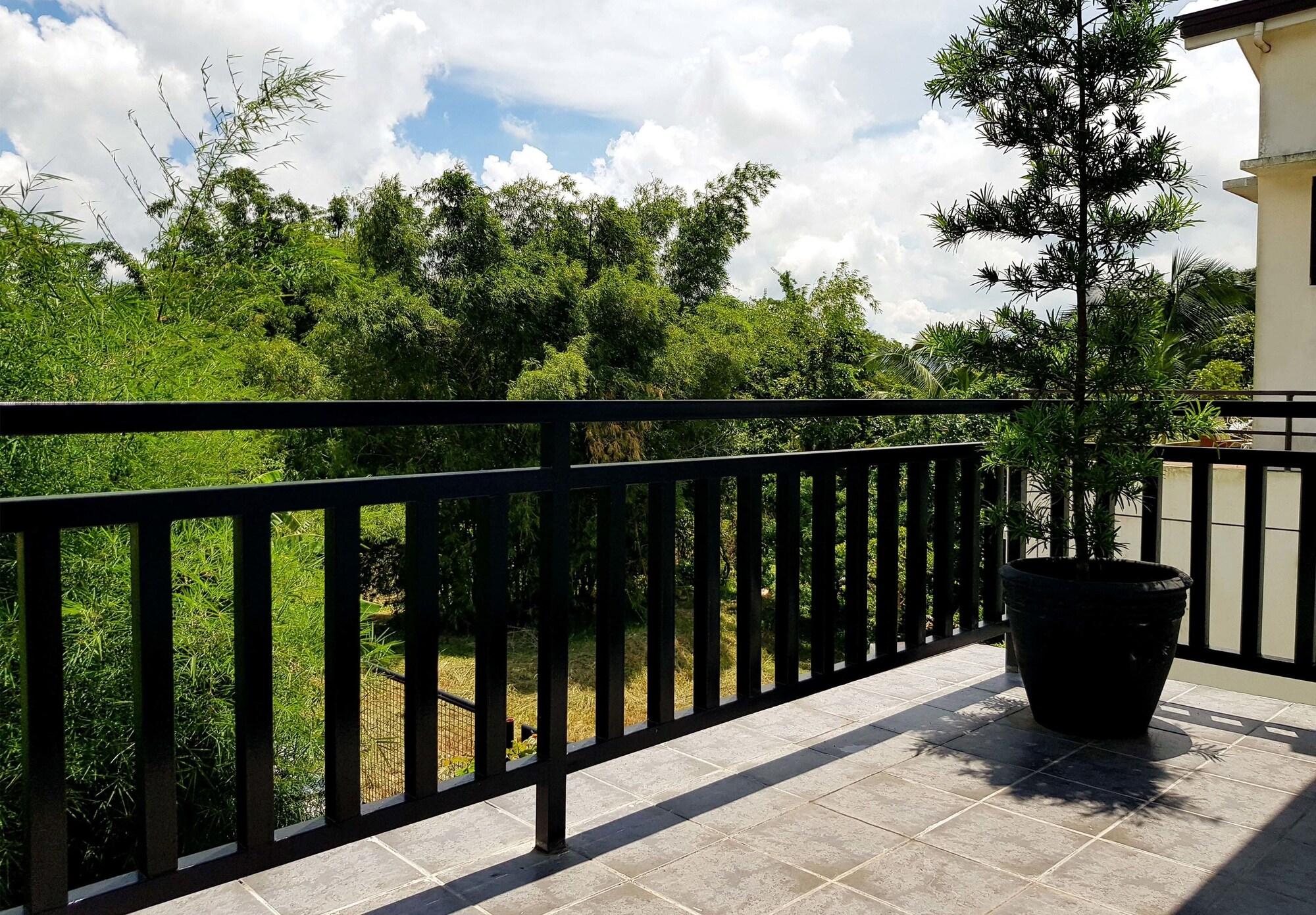 Tagaytay Summer House Tagaytay City ภายนอก รูปภาพ