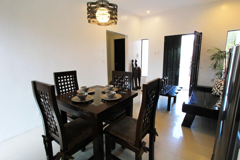 Tagaytay Summer House Tagaytay City ภายนอก รูปภาพ