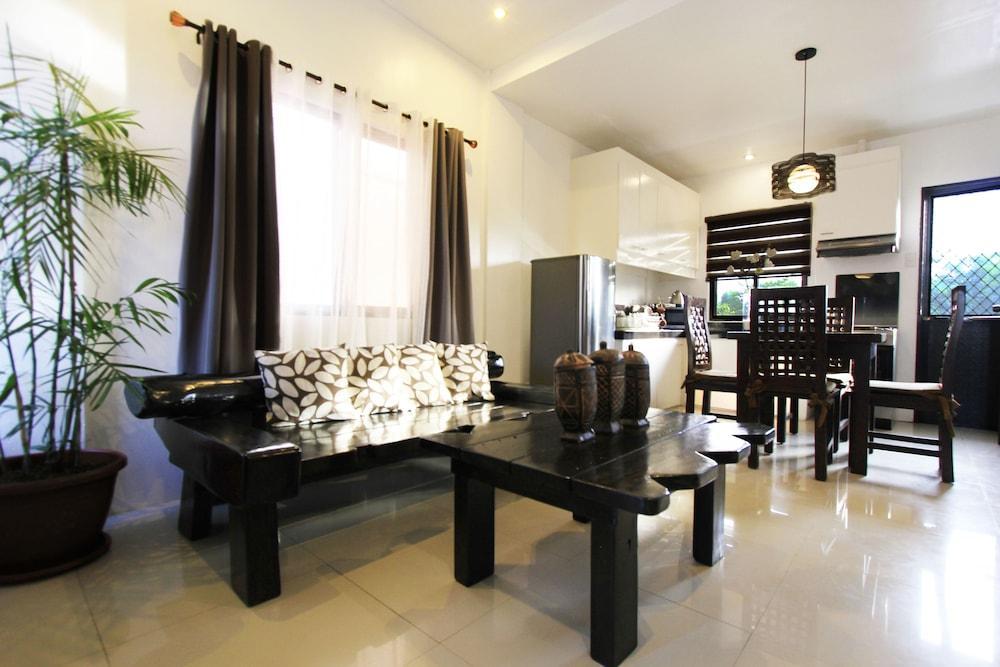 Tagaytay Summer House Tagaytay City ภายนอก รูปภาพ