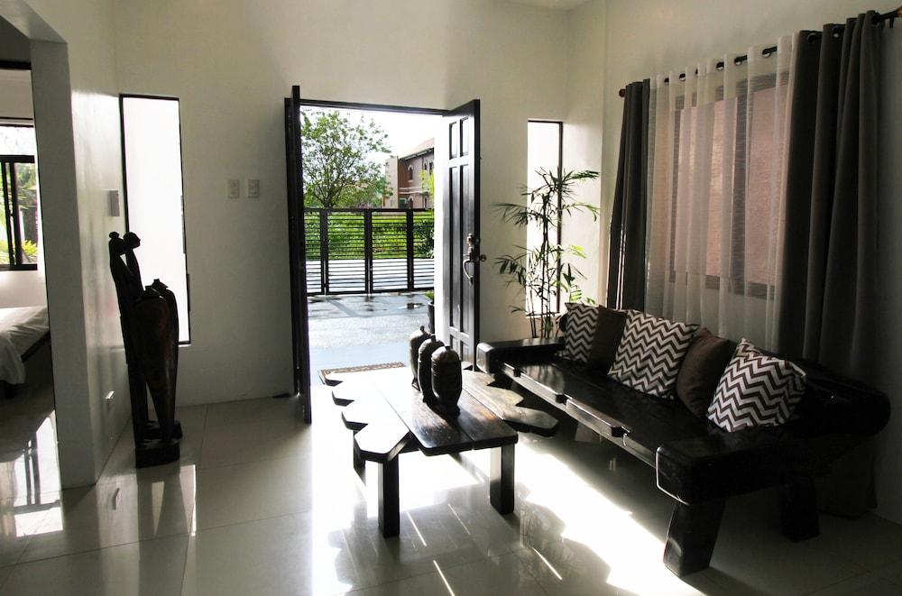Tagaytay Summer House Tagaytay City ภายนอก รูปภาพ
