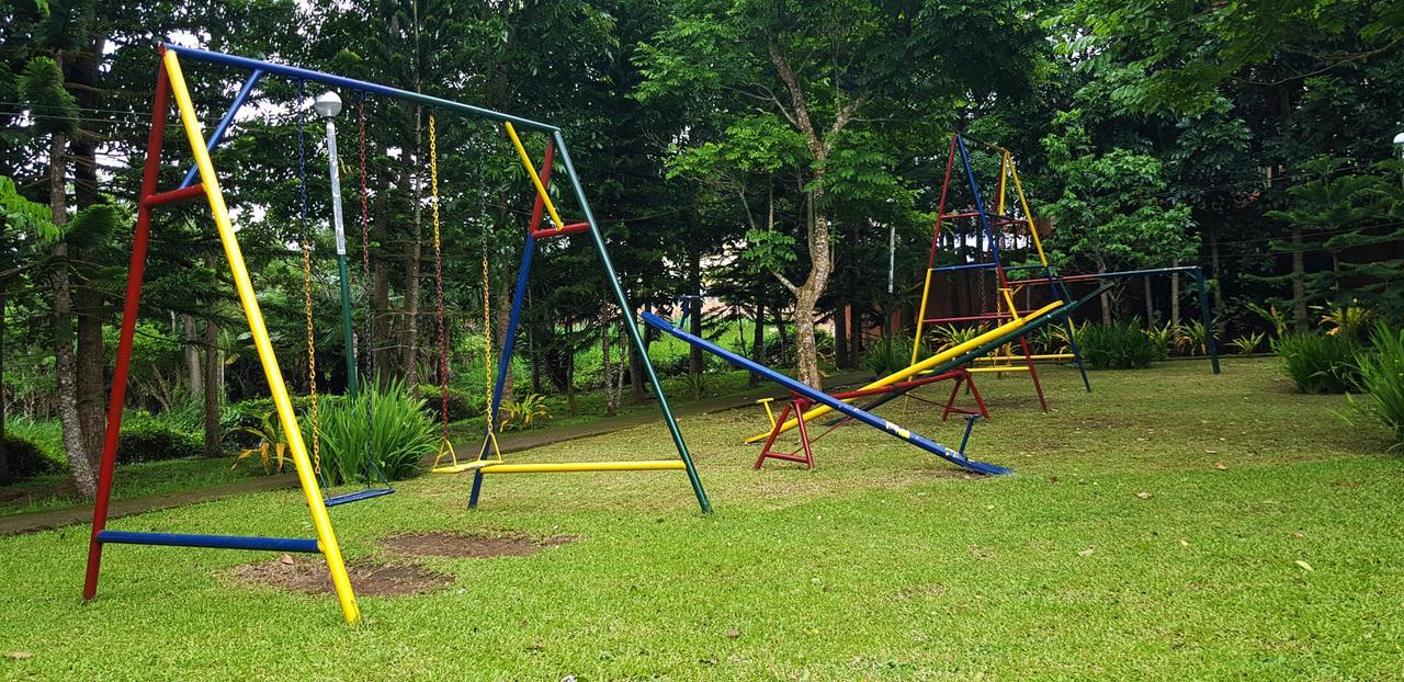Tagaytay Summer House Tagaytay City ภายนอก รูปภาพ