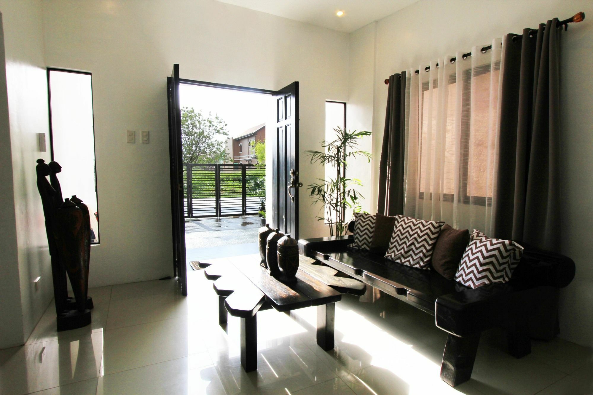 Tagaytay Summer House Tagaytay City ภายนอก รูปภาพ